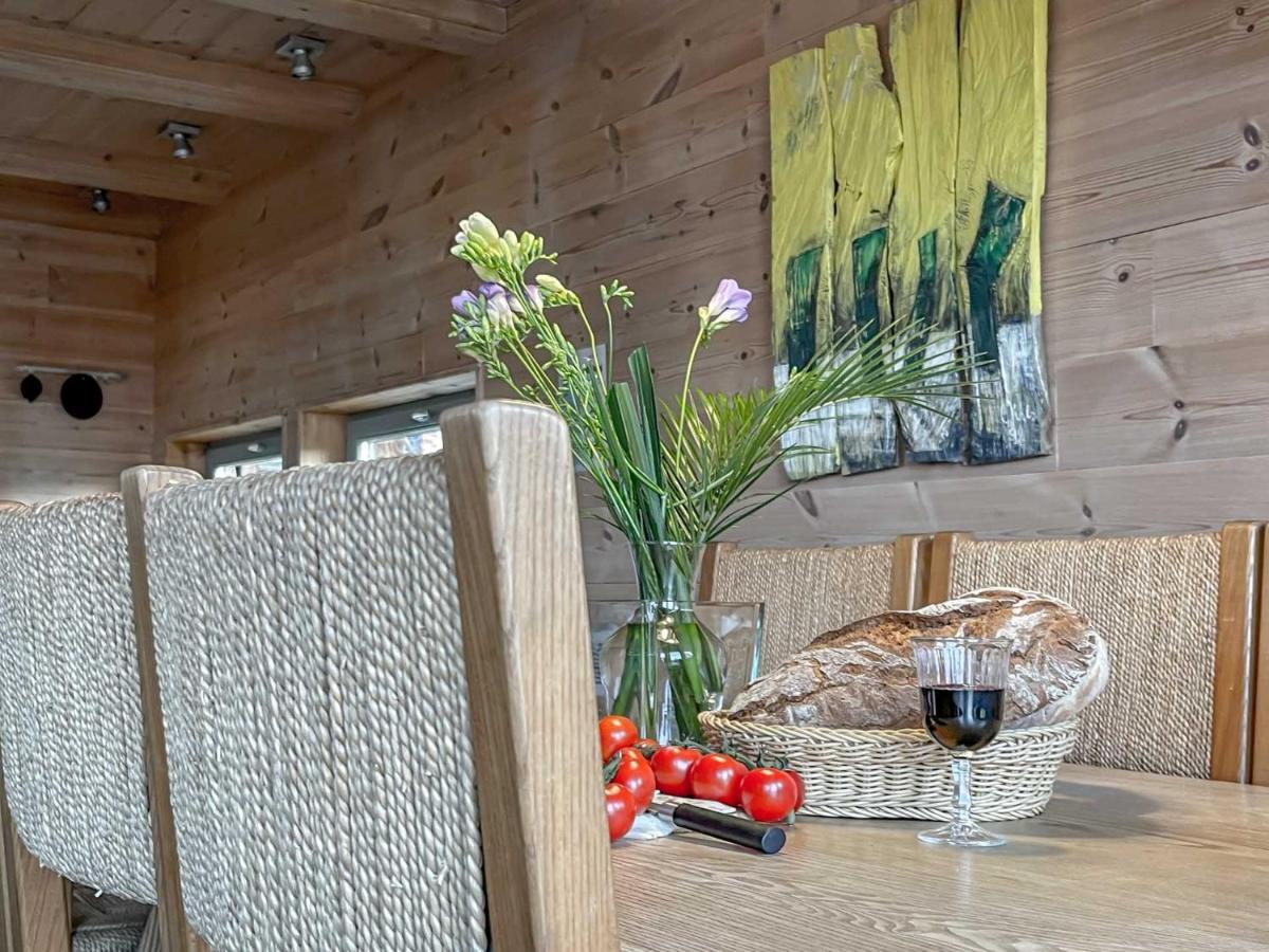 Traumhaff Kustenchalets: Lärchenwoodchalets mit Kamin und Sauna an der Ostsee Vogelsang-Warsin Exterior photo
